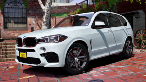 BMW X5M 2017 - спортивная бмв